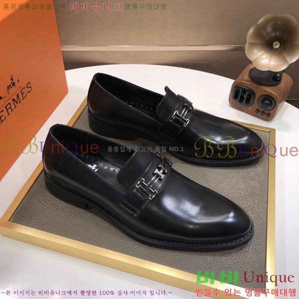 ޽  HT52132-2