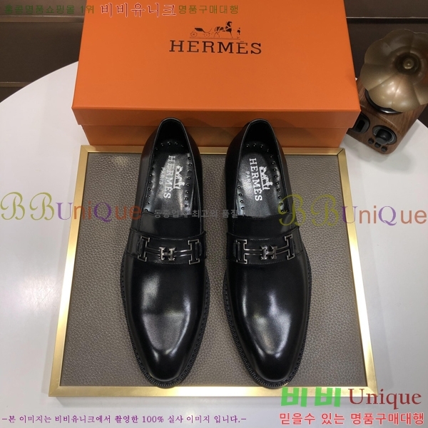 ޽  HT52132-2