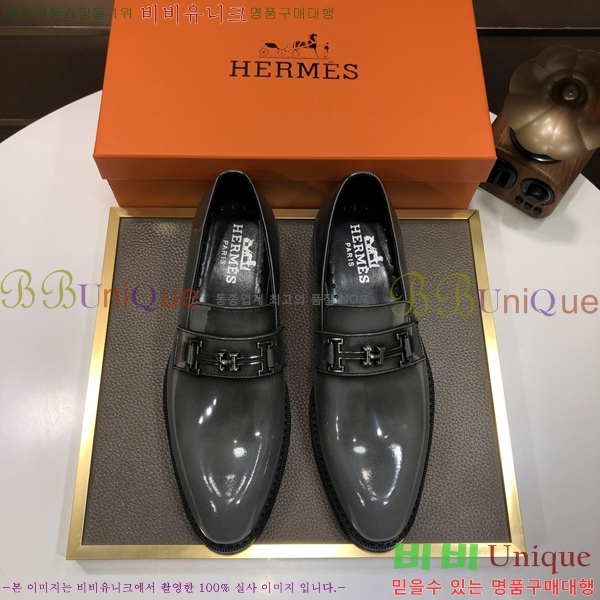 ޽  HT52132-1