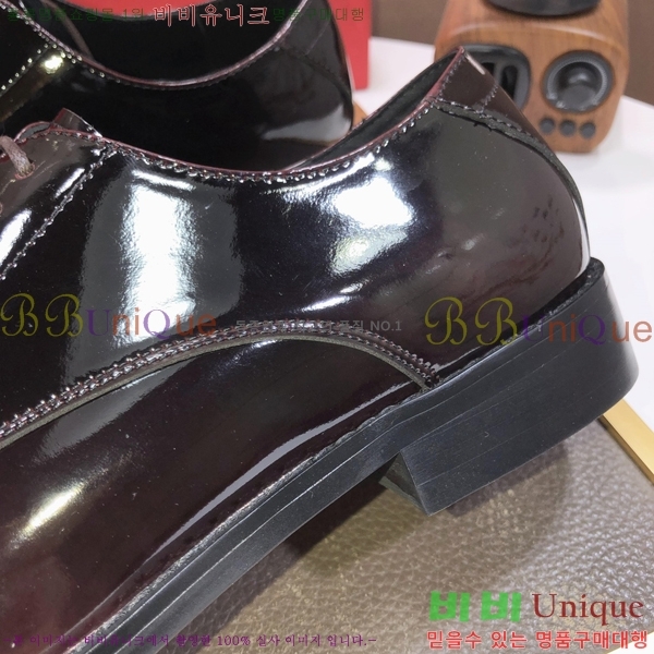 ䷹  FW655723-1