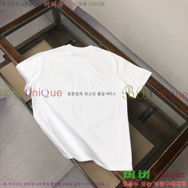    Ƽ D90772-2