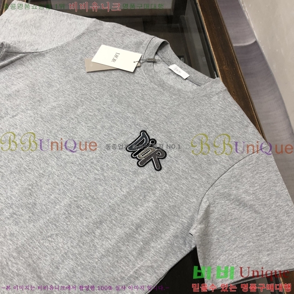    Ƽ D90772-3