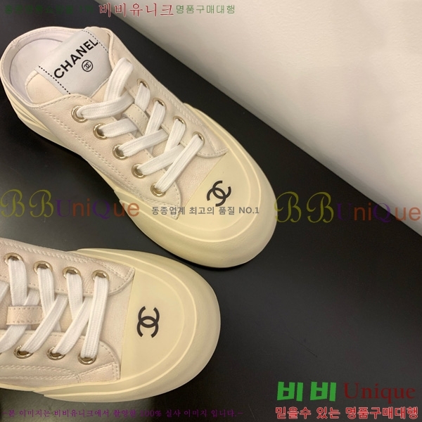  * Ŀ  32HG872561-6
