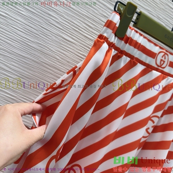   ĿƮ GU5120677-4