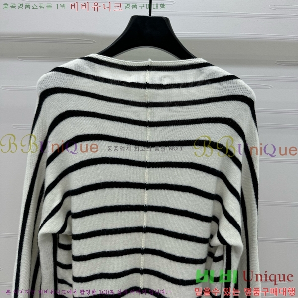  Ƽ DOI2110266-2