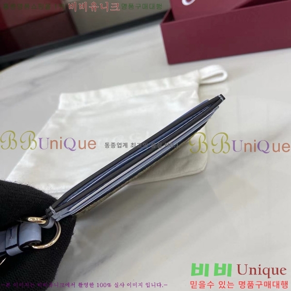 # ī ̽ Ʈ 819121-124