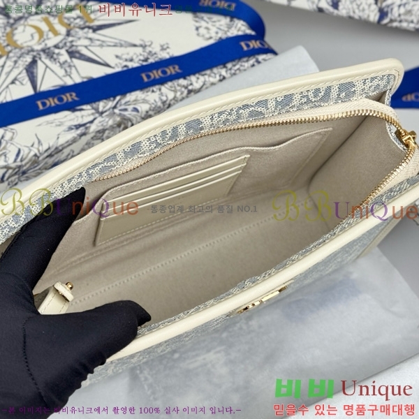 # 30  Ŭġ S2107-102