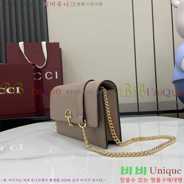 # ƮƮ  ü  837373-402