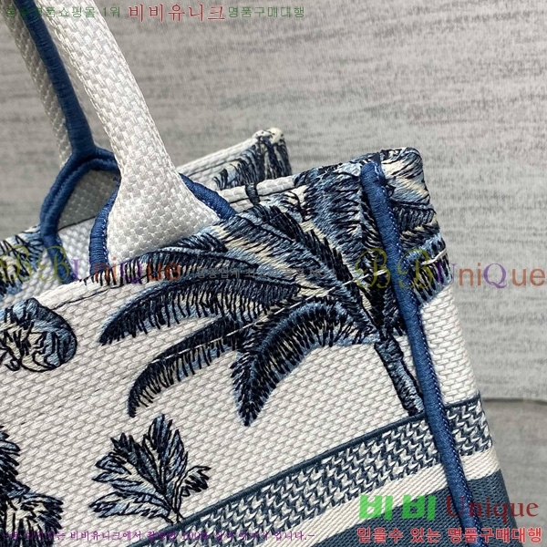 # Ʈ  Ʈ  M1288-603