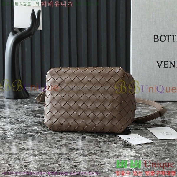 ���װ�����Ÿ �ȵ�Ƹ� �Ķ�Ʈ 796569-2012