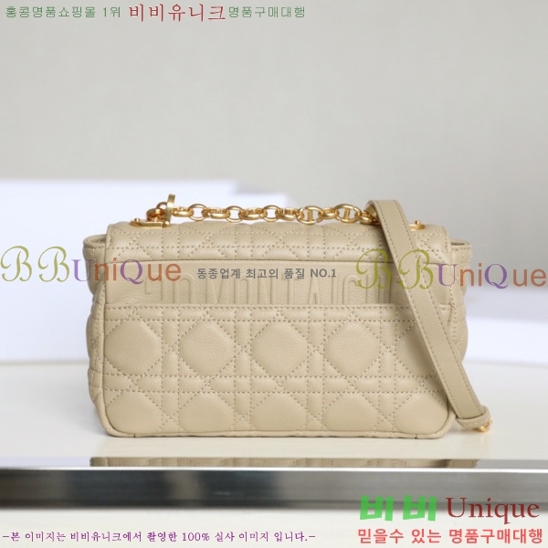 # ̴ īι M122500-3