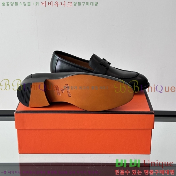 ޽  HT52131-7
