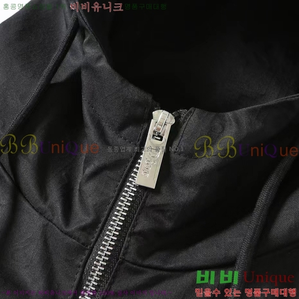    P947025