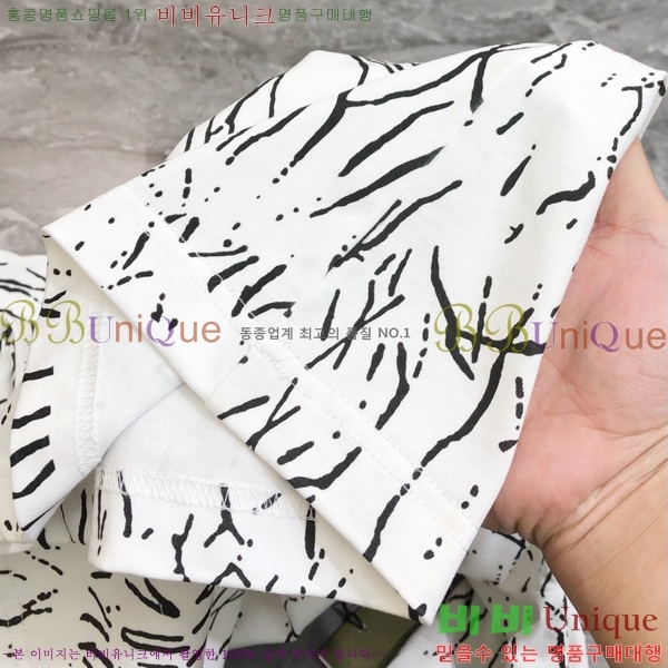    Ƽ G564945