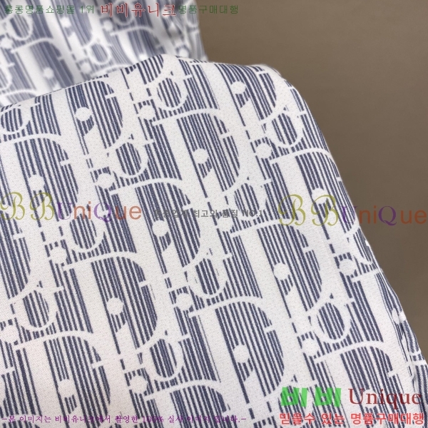  ݹ D2541233-1