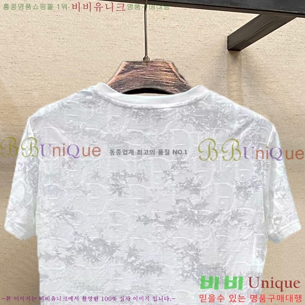    Ƽ D90779