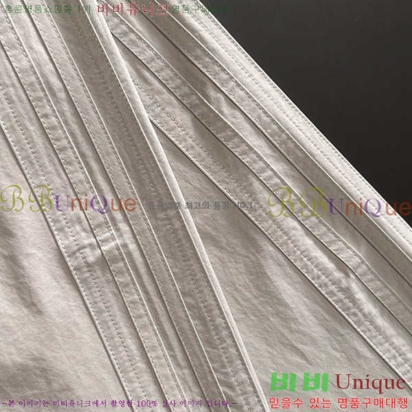    D4236356-1