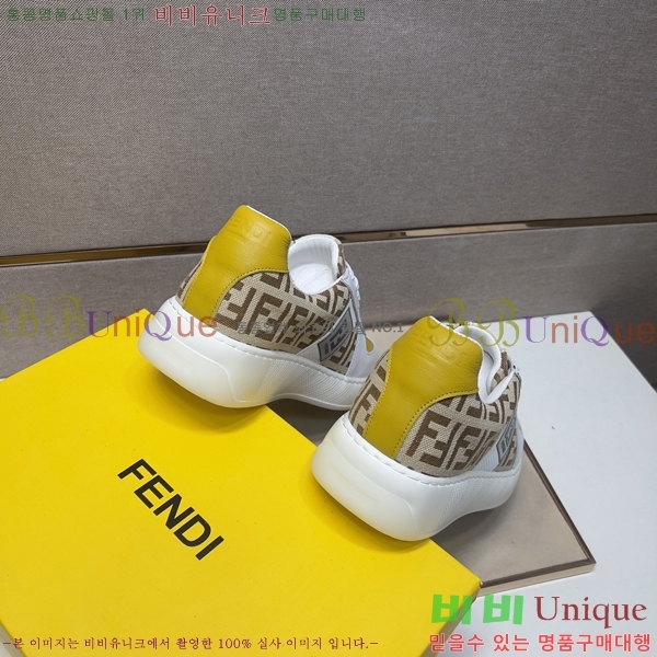   Ŀ F8560039-3