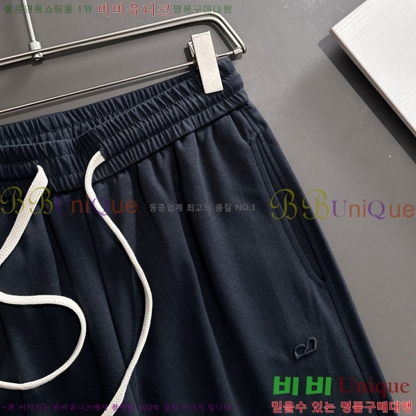    BU51565-3