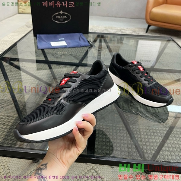  Ŀ 2PA678001-7