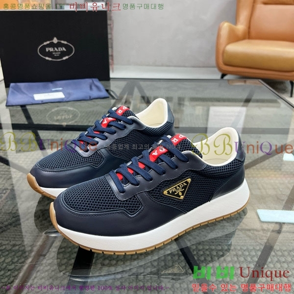   Ŀ 2PA678001-9