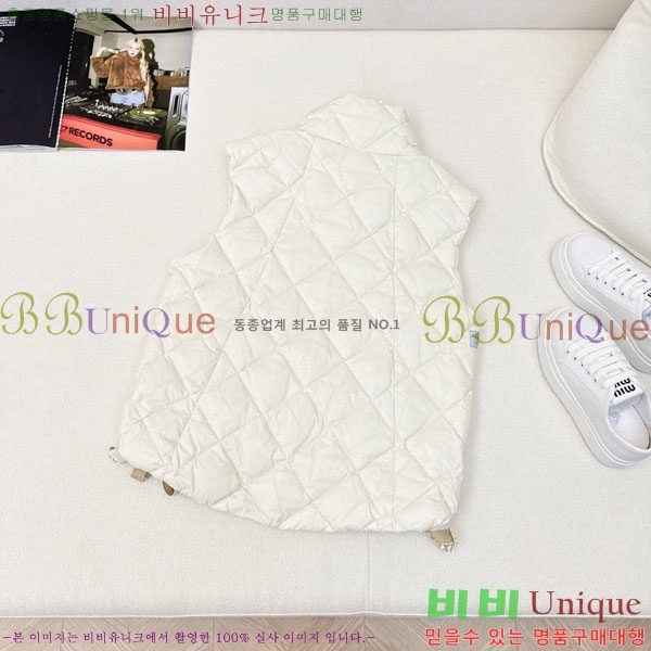  ** ٿ е  MAXM1233-15