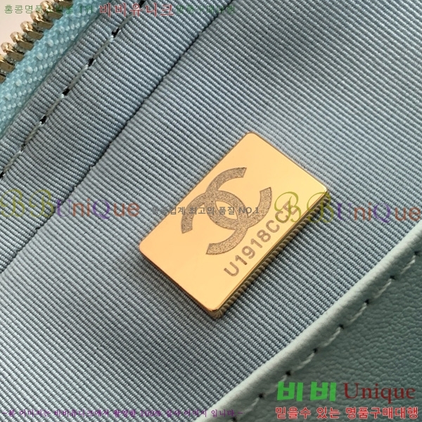 #* ̴    AS5572-102