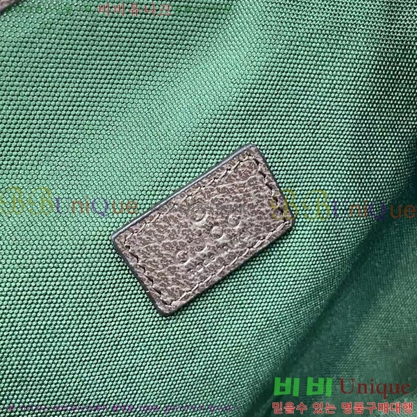 # ǵ   836854-101