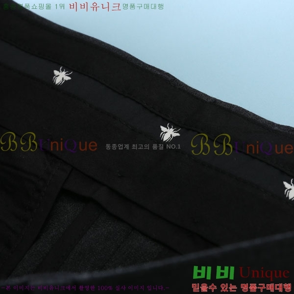     31D869951-1