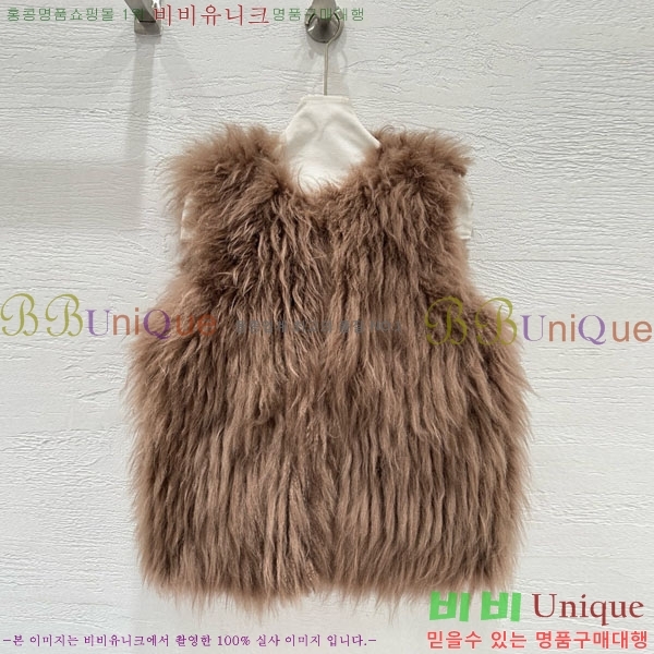  ηǾƳ  þ    LP15670870-11