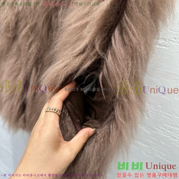  ηǾƳ  þ    LP15670870-11