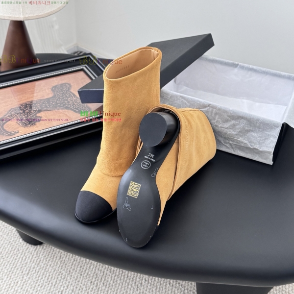 * Ŭ Ŭ  38JG259273-1  7cm