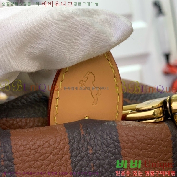 #���̺��� ���ǵ� P9 �ݵѸ��� M14077-101