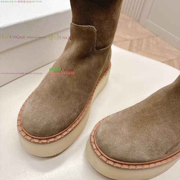  * ̵  46FY25102815-4