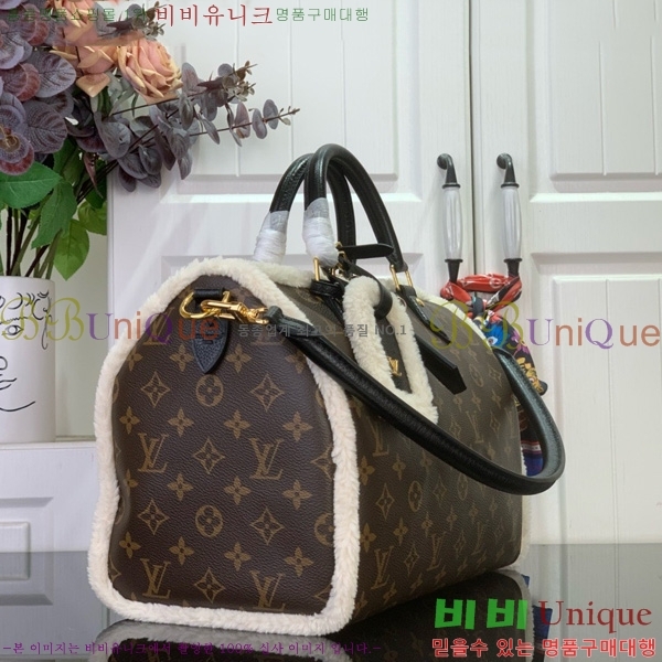 #���̺��� ���ǵ� ����Ʈ 30 �׵� �� M26326-101