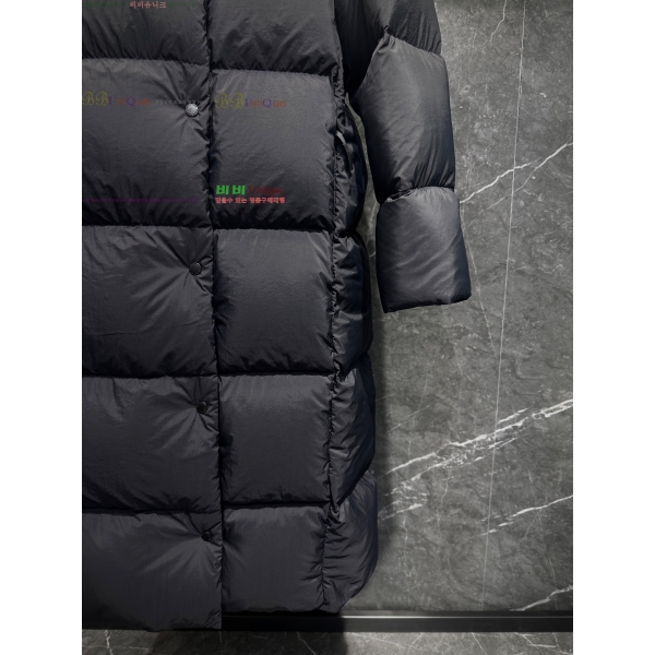 ���� ĳ���ٱ��� Rhoda �ĵ� �е� ML6796853-1