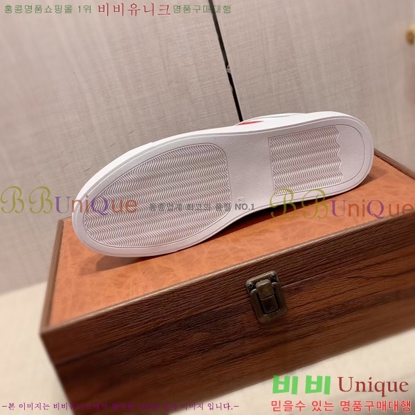 ���� �߸� ����Ŀ�� B883305-2