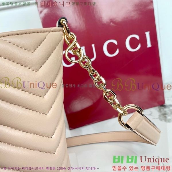 #  ̵ Ʈ ‎847387-1001