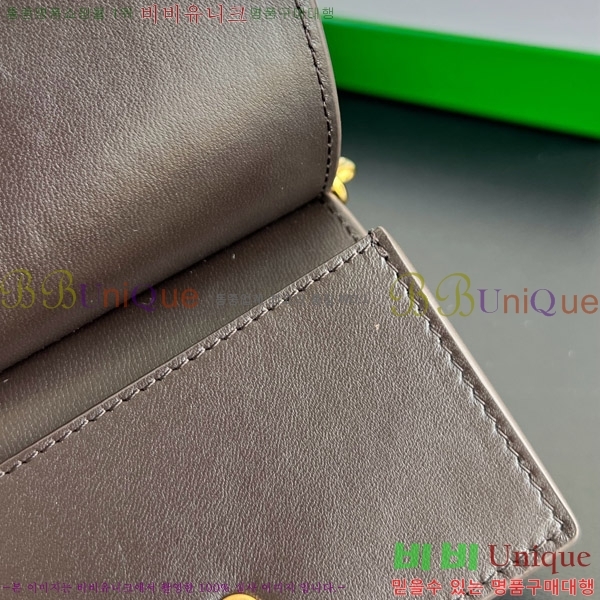 #���װ�����Ÿ �ֽ�Ƽ�� ���� ���̽� 810596-102