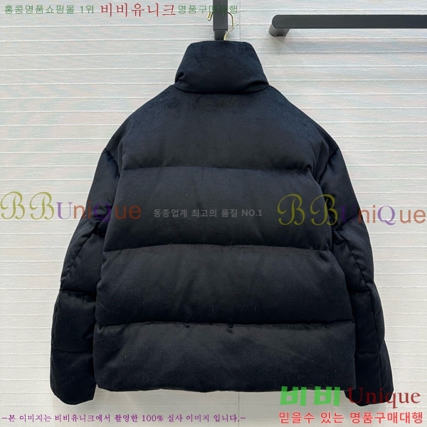  η** ٿ е LP1453408-18