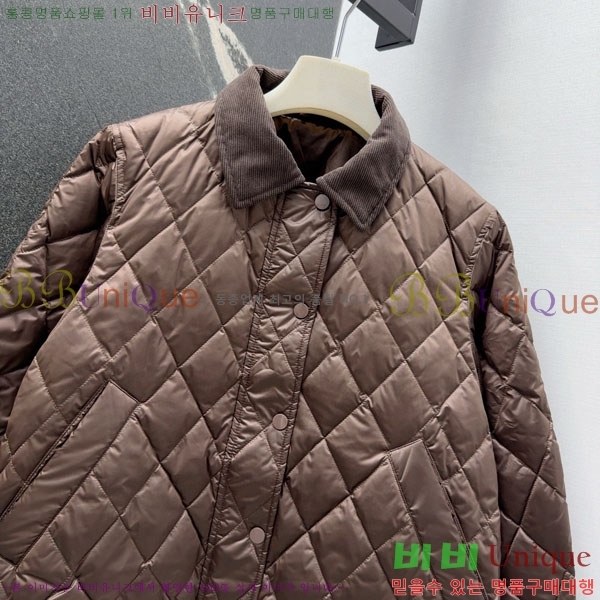 ���� ���ڷ� ��ġ�ڸ� �ٿ� �е� BC3232404-16