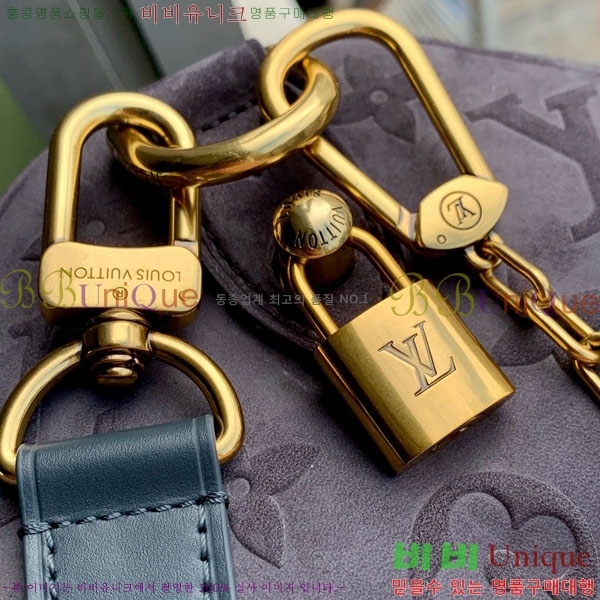 #���̺��� ���ǵ� P9 �ݵѸ��� 40 ���׷� M15225-1