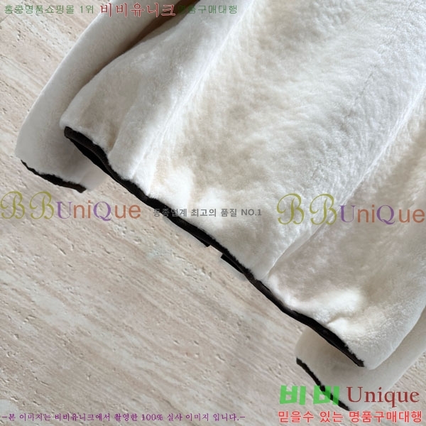  η** þ   LP334506-19