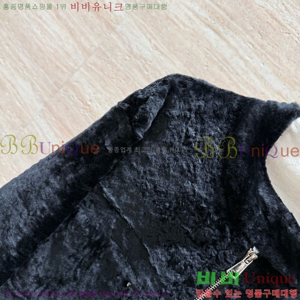 ���� �ο��� �þ �� ���� LW123342-5