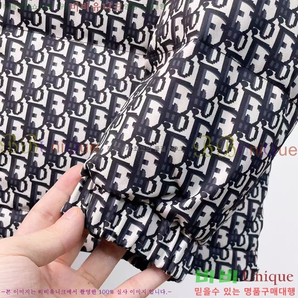 ���� ��� �ٿ� �ĵ� ��Ʈ �е� DO879789-1