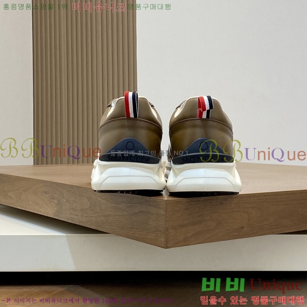 ���� ��**�� ����Ŀ�� MO07843-4