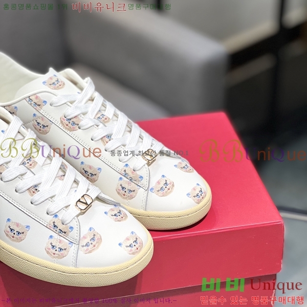 ���� �߷�Ƽ�� ����Ŀ�� VA08444-2