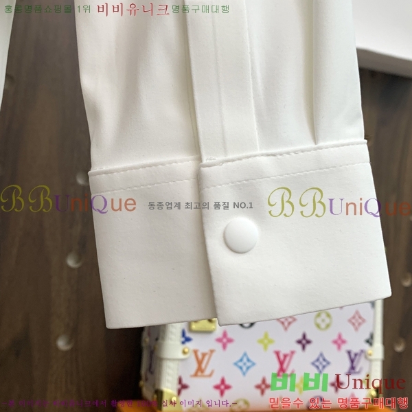 ���� ������ ī�� ���� Ƽ���� B56457-3