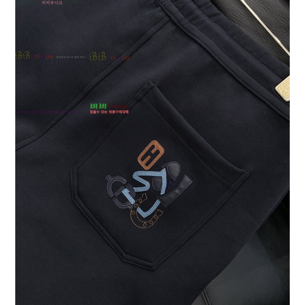 ���� ����*�� Ʈ���̴� ��� ���� 24HE2512278-4 ���̺�