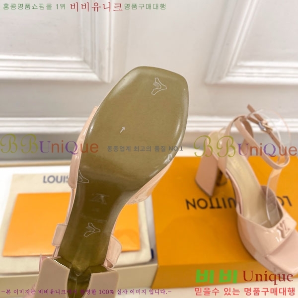 ���̺��� �÷��� ���� 37LV575802-8 ��11cm